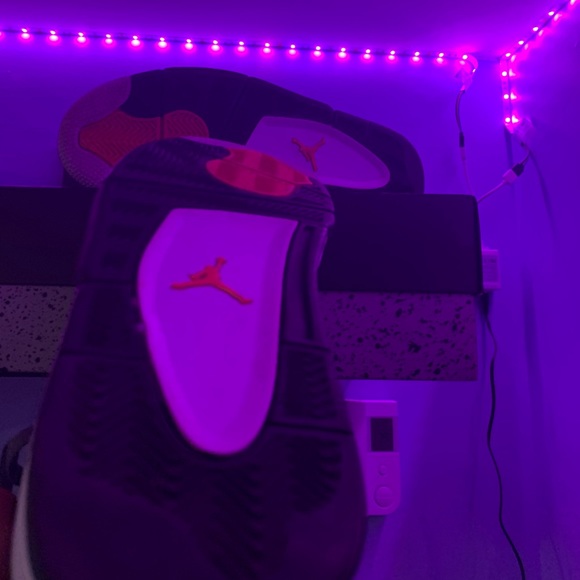 Jordan 4 retro